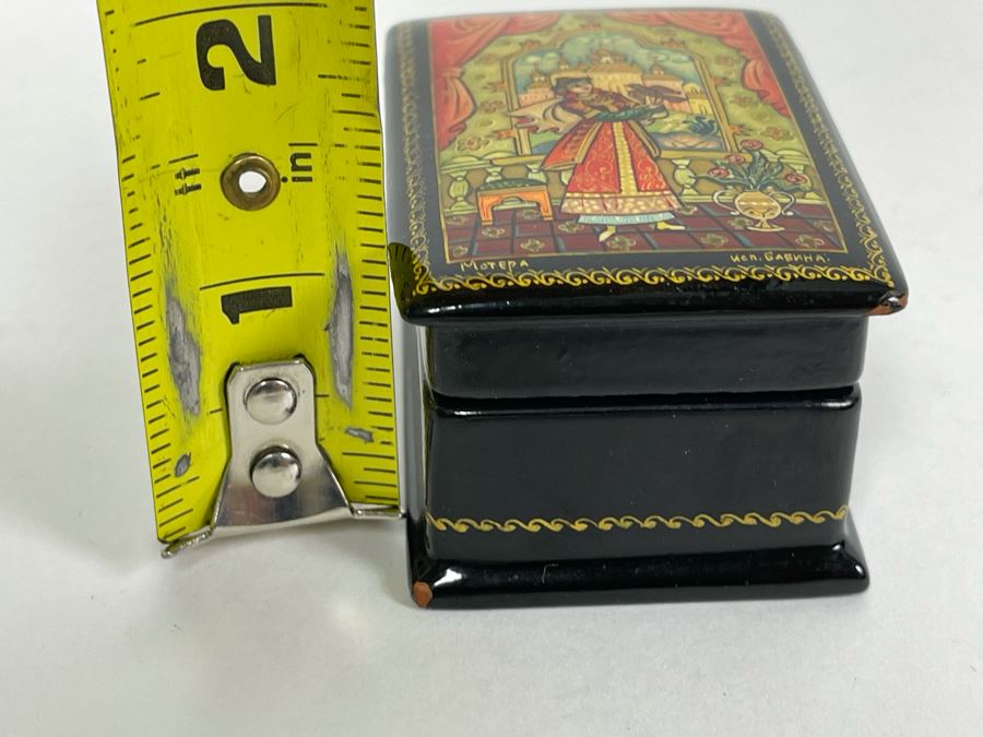 Handpainted Signed Russian Palekh Lacquer Box 2.25W X 1.5D X 1.25H [Photo 12]