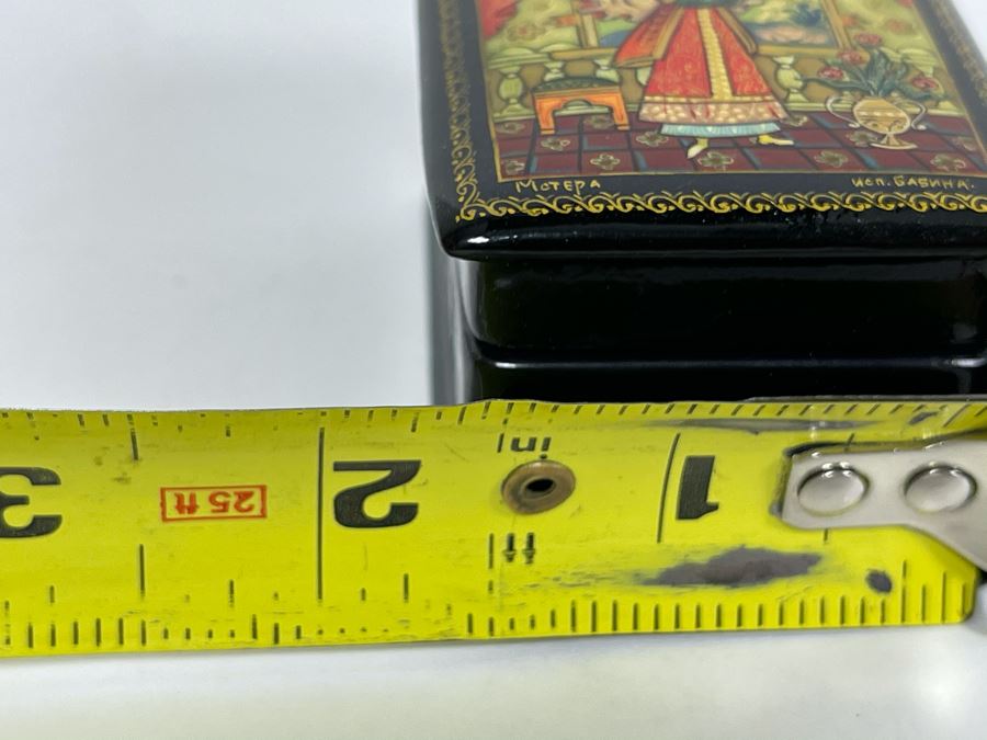 Handpainted Signed Russian Palekh Lacquer Box 2.25W X 1.5D X 1.25H [Photo 11]