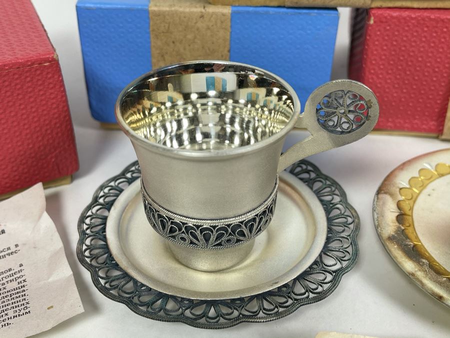 Set Of Five Vintage Soviet Union Russian Silver / Gold Cups With Saucers (3 Still Sealed - 2 Unboxed) [Photo 3]
