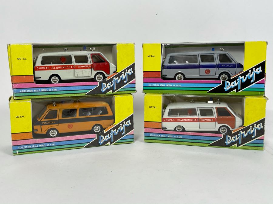 Four Vintage New Old Stock Soviet Union USSR Diecast Model Cars RAF Scale Model [Photo 3]