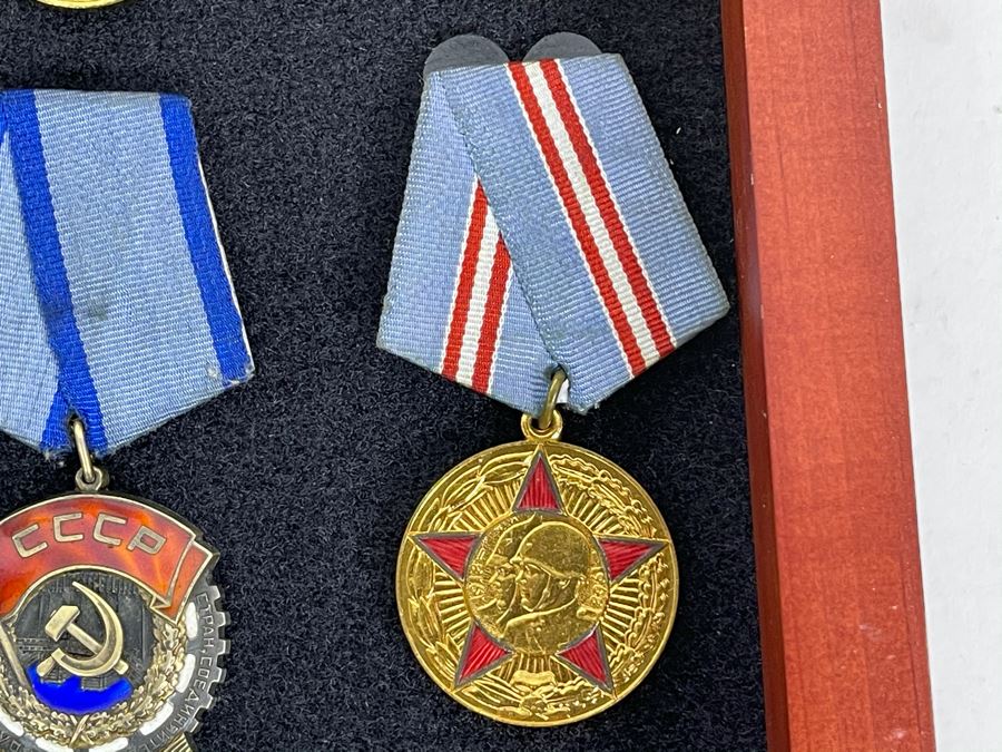Collection Of Vintage Soviet Union USSR Military Medals Presented In Glass Top Wooden Display Box 14.5W X 11.5D X 1.75H [Photo 28]