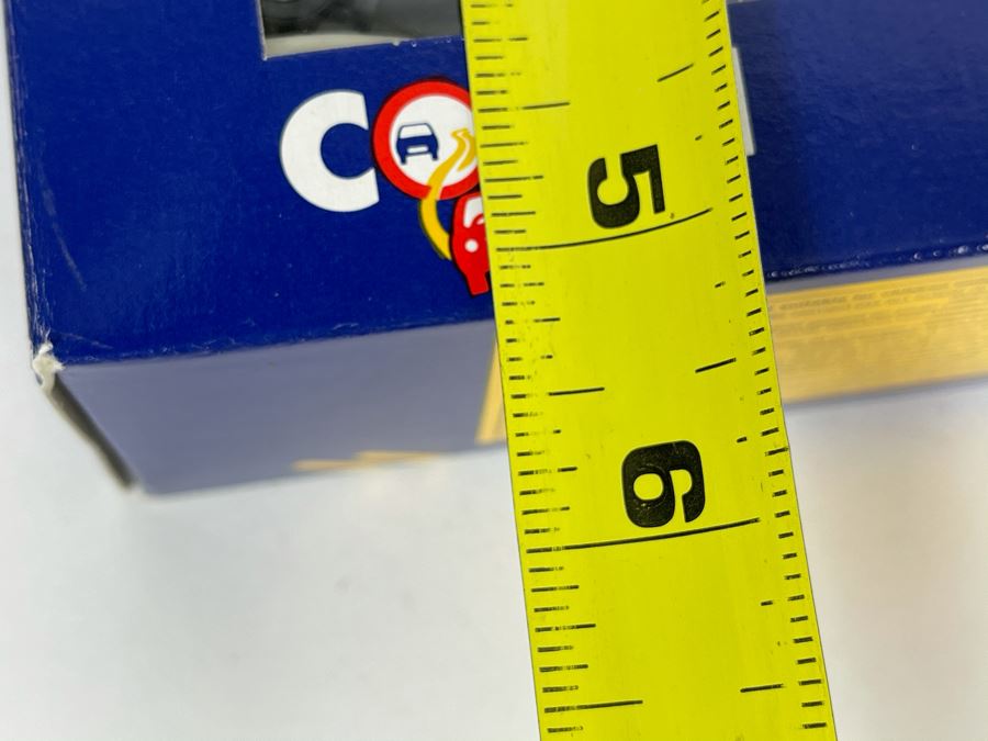 Just Added - Vintage New Old Stock Corgi Diecast London Bus And Taxi [Photo 9]