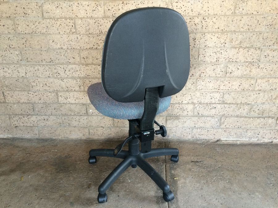 Office Chair [Photo 8]