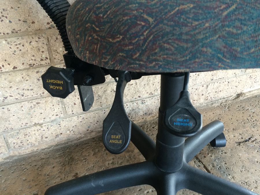 Office Chair [Photo 5]