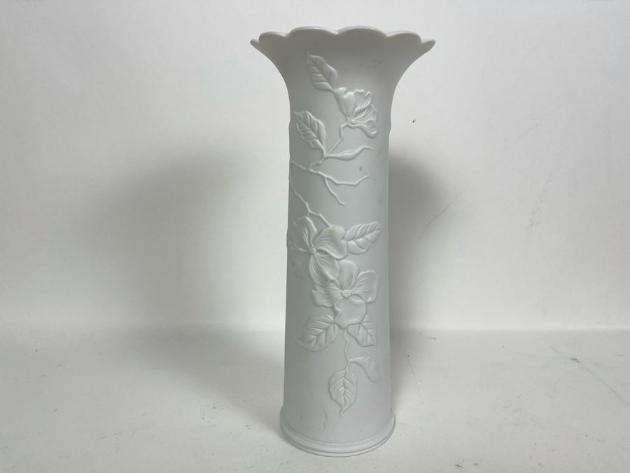 Vintage Kaiser West Germany Vase Signed M Frey 9H [Photo 2]