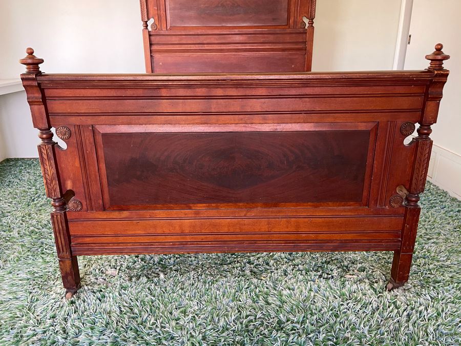 Antique Wooden Ful Size Bed From The Hotel Del Coronado - Originally Belonging To Isabella Babcock (Her Husband Elisha Spurr Babcock Was A Founder/Builder Of The Hotel Del Coronado) - Understood That Bed Was At The Hotel During Construction [Photo 3]