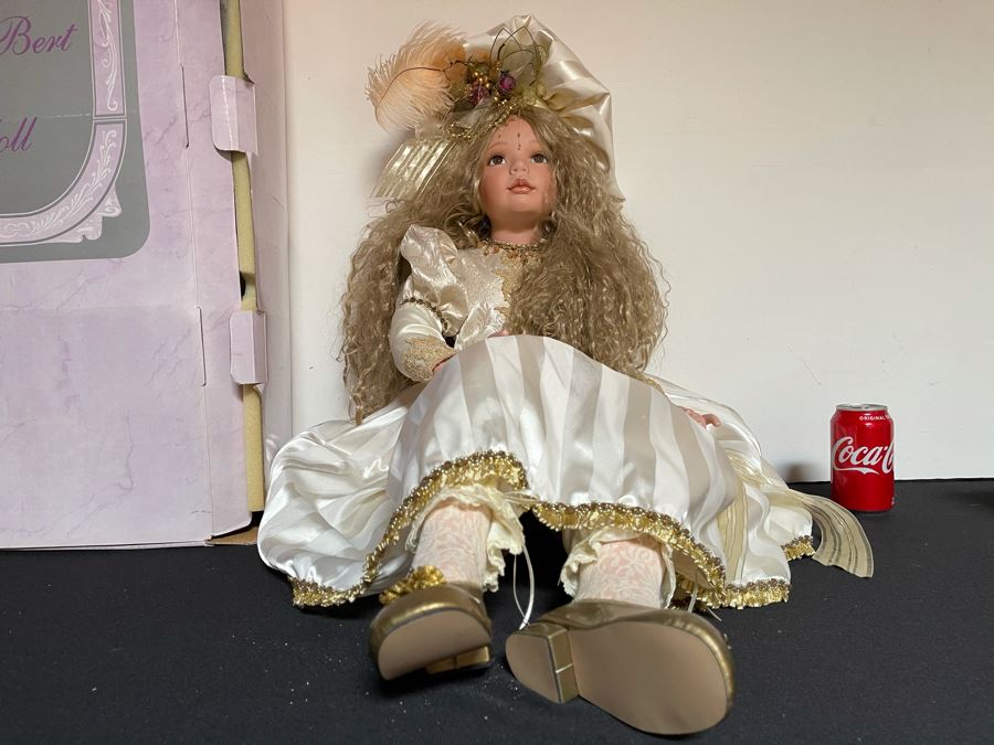 JUST ADDED - Tall Vintage 2003 Limited Edition Donna RuBert Doll 6 Of 400 With Box 38'H [Photo 8]