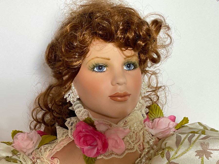 JUST ADDED - Tall Vintage 2001 Limited Edition Rustie Doll 356 Of 500 With Box 40'H [Photo 5]