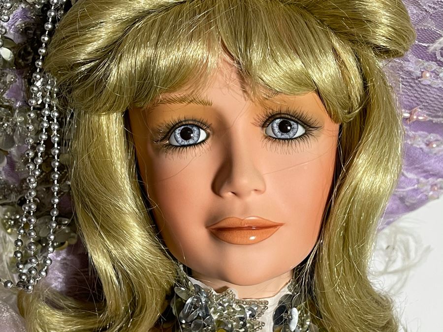 JUST ADDED - Tall Vintage 2002 Limited Edition Rustie Doll 234 Of 1000 With Box 40'H [Photo 5]