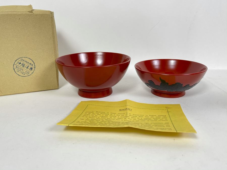 Pair Of Japanese Shikki Lacquer-Ware Bowls From Okinawa Japan Smaller Bowl Features Dragon 5R [Photo 1]