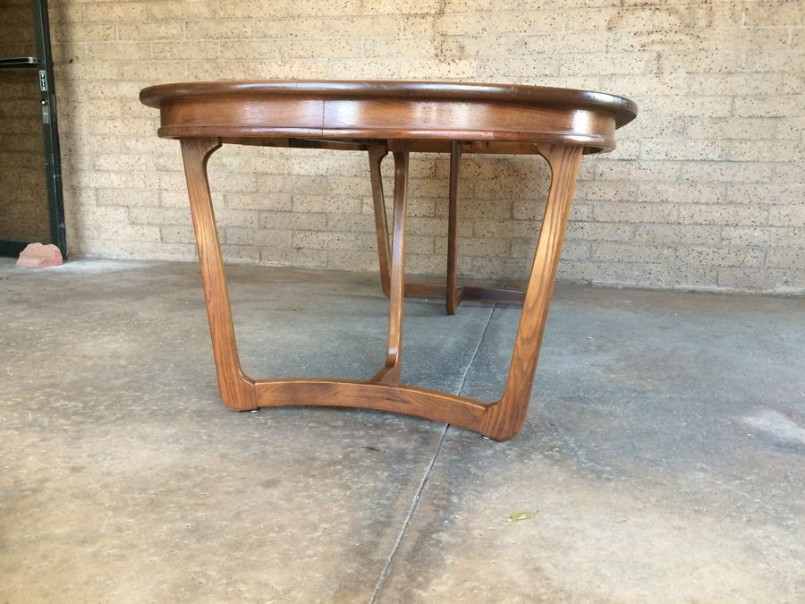 Stanley Mid-Century Dining Table with 6 Cane Back Chairs and 2 Leaves [Photo 6]