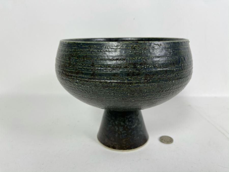 Signed Japanese Footed Floral Ceramic Vase With Frog 7W X 6H [Photo 3]