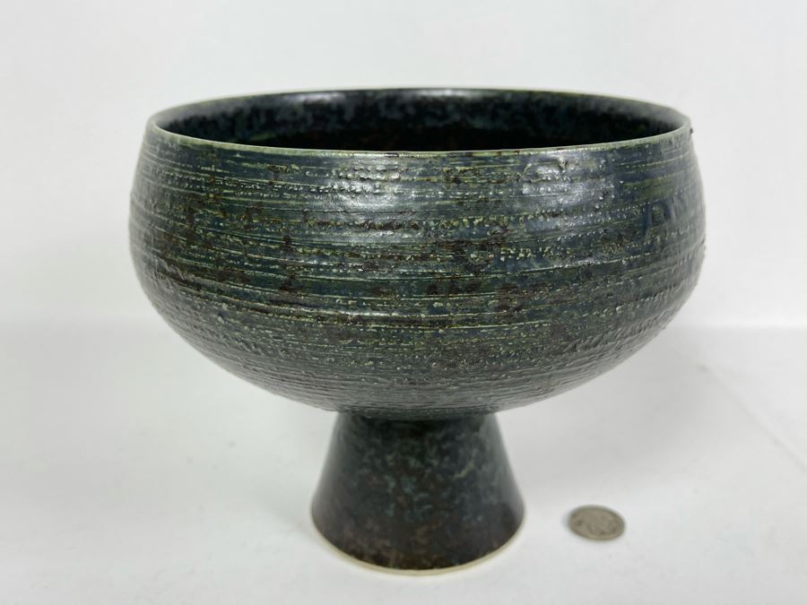 Signed Japanese Footed Floral Ceramic Vase With Frog 7W X 6H [Photo 2]