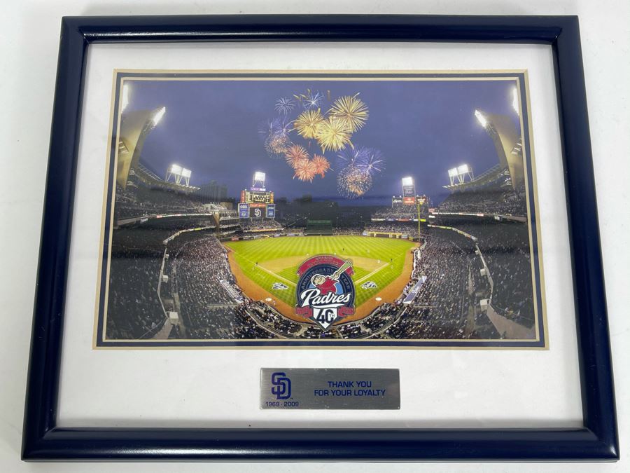 Framed San Diego Padres Photograph And Pin 1969-2009 40th Anniversay Year 11 X 9 [Photo 1]