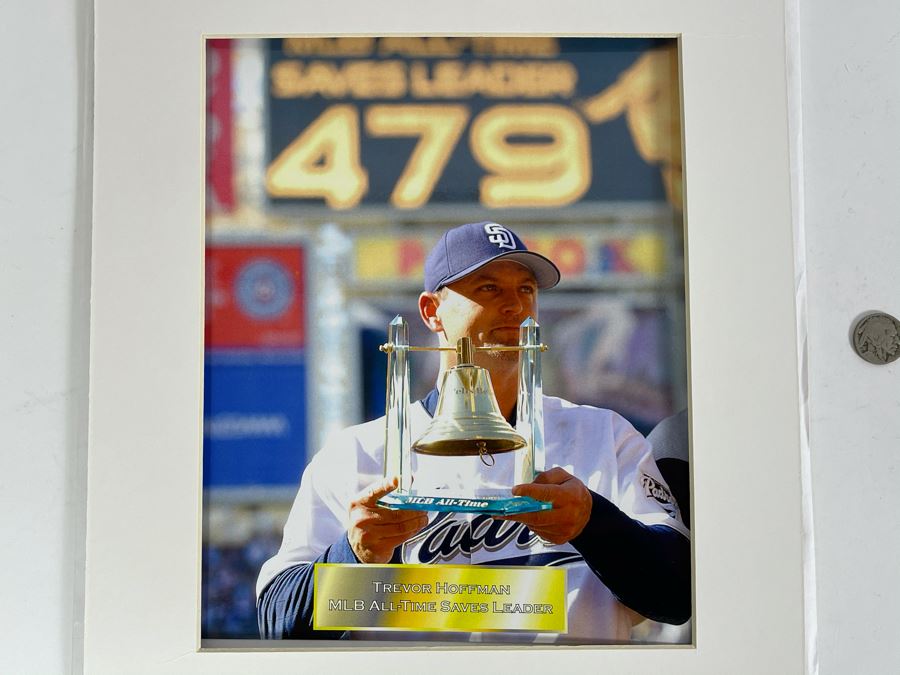 Trevor Hoffman MLB All-Time Saves Leader Photograph 8 X 10 [Photo 2]