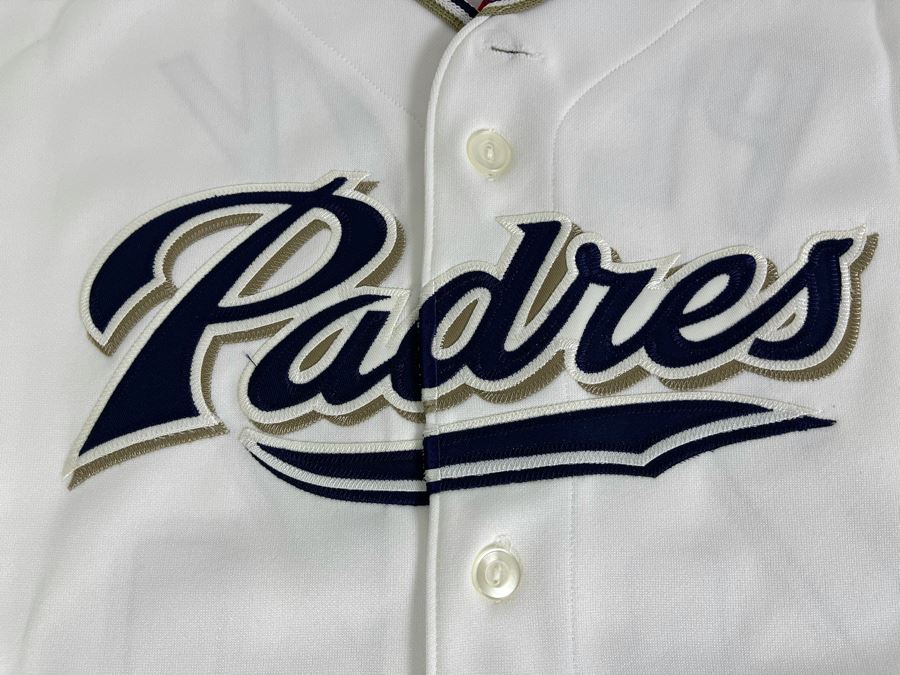 Jake Peavy Signed San Diego Padres Jersey #44 [Photo 6]