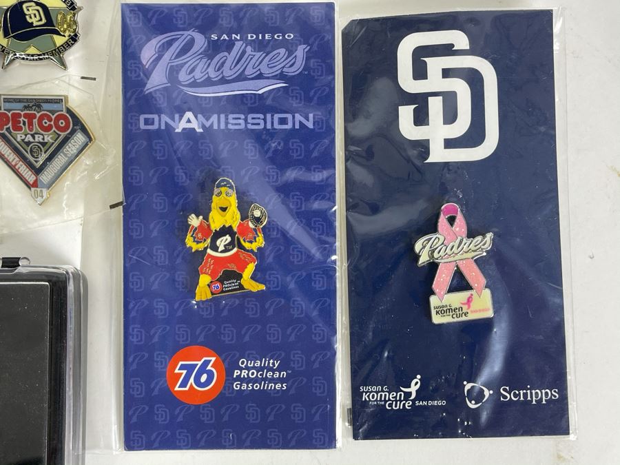 Collection Of San Diego Padres Pins [Photo 10]