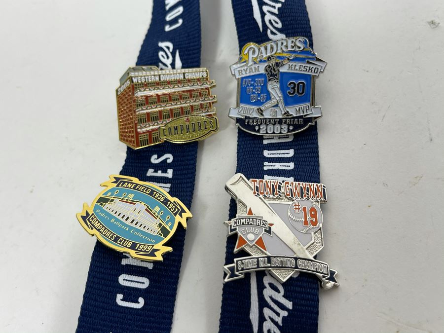 Collection Of San Diego Padres Pins [Photo 2]