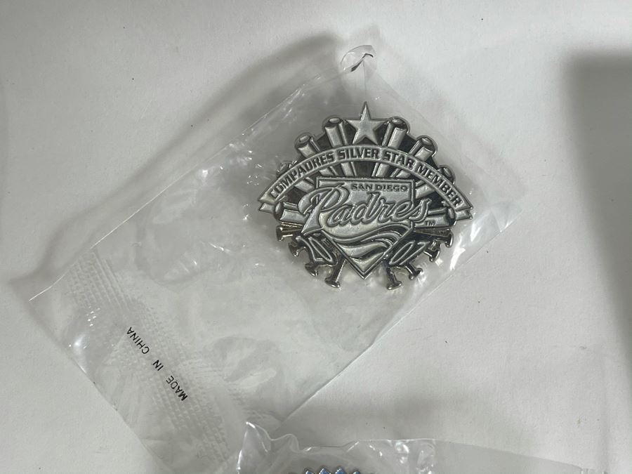 Collection Of San Diego Padres Pins [Photo 23]