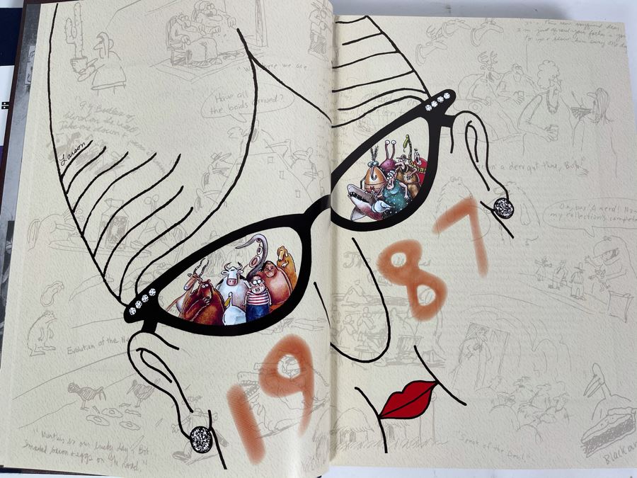 The Complete Far Side Deluxe Two-Volume Set By Gary Larson 10 X 14 Retails $135 [Photo 19]