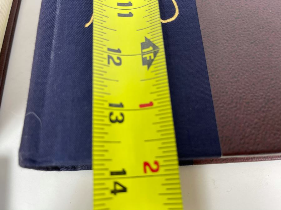 The Complete Far Side Deluxe Two-Volume Set By Gary Larson 10 X 14 Retails $135 [Photo 22]