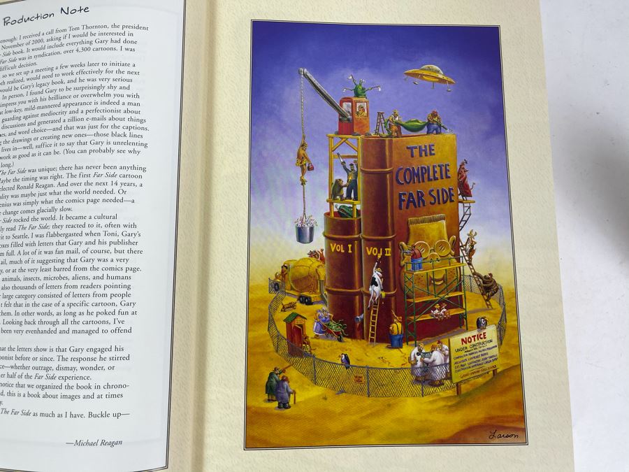 The Complete Far Side Deluxe Two-Volume Set By Gary Larson 10 X 14 Retails $135 [Photo 13]