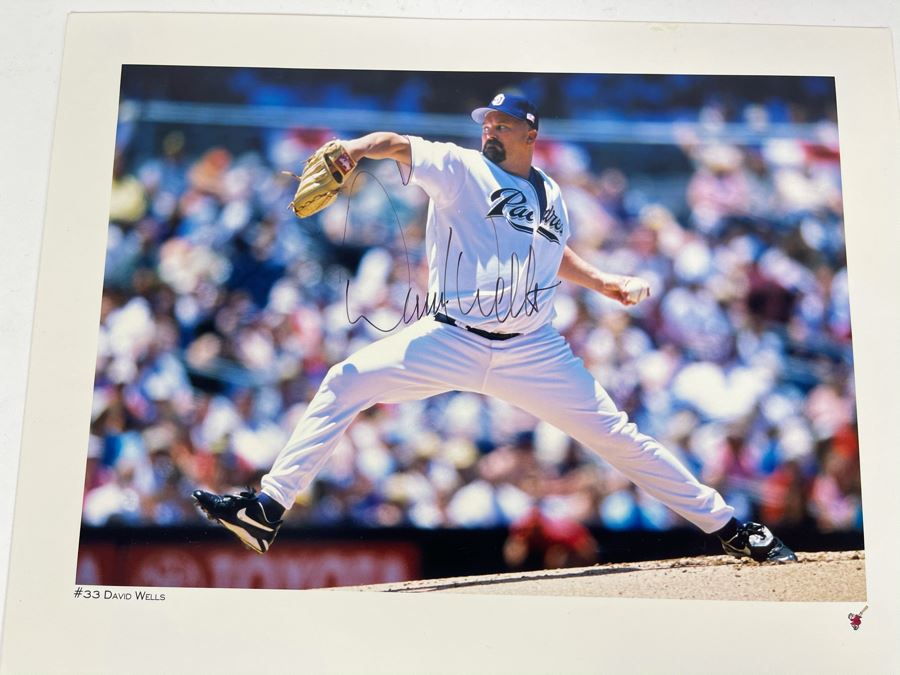 Signed Photograph Of David Wells #33 San Diego Padres Pitcher Autograph 10 X 8 [Photo 1]
