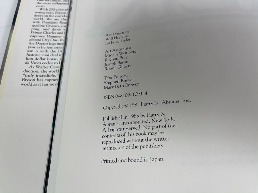 JUST ADDED - Coffee Table Book: The World Of Armand Hammer By John Bryson [Photo 8]