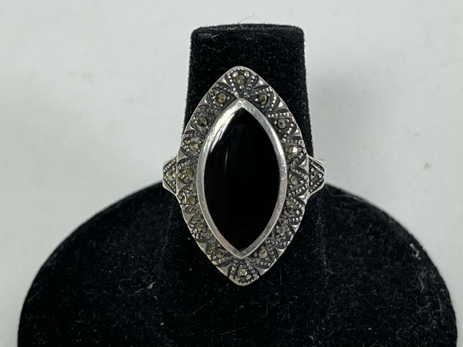 Vintage Sterling Silver, Onyx And Marcasite Ring 5.8g [Photo 1]