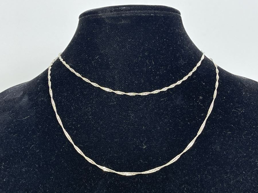 Pair Of Sterling Silver Chain Necklaces 16' And 20' Total Weight 5.3g [Photo 1]