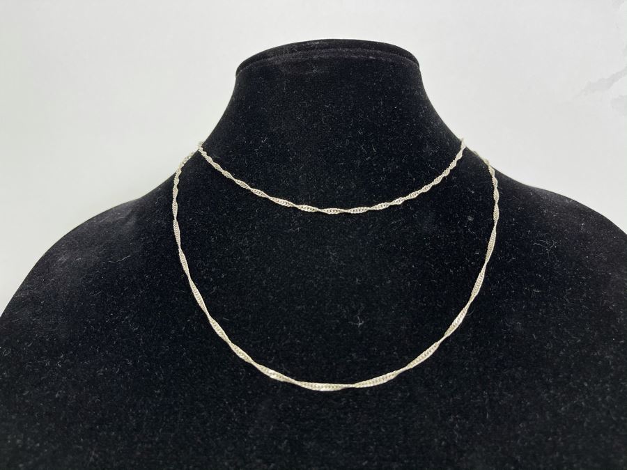Pair Of Sterling Silver Chain Necklaces 16' And 20' Total Weight 5.3g [Photo 2]