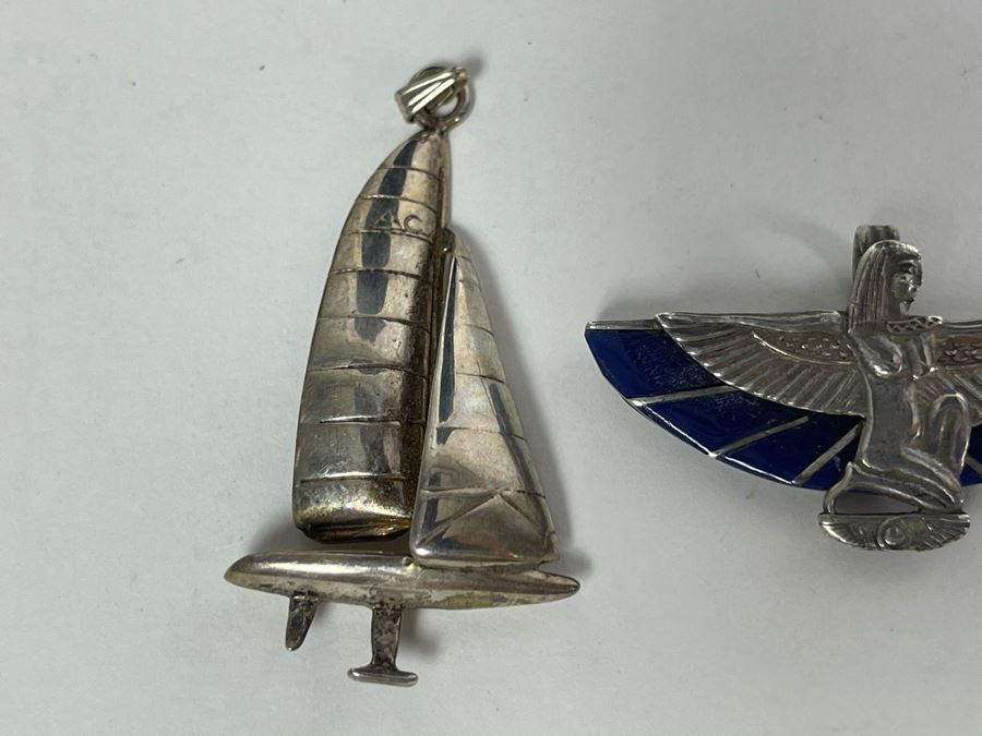 Pair Of Sterling Silver Pendants 13.7g [Photo 4]