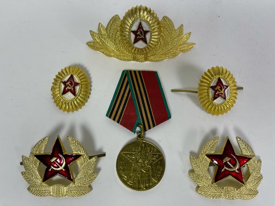 Collection Of Vintage Soviet Union USSR Hat Pins And Military Medal [Photo 4]