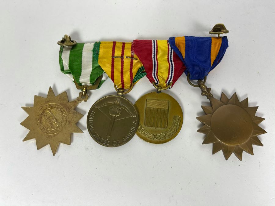 Mid-Century United States Military Vietnam Era Medals [Photo 12]