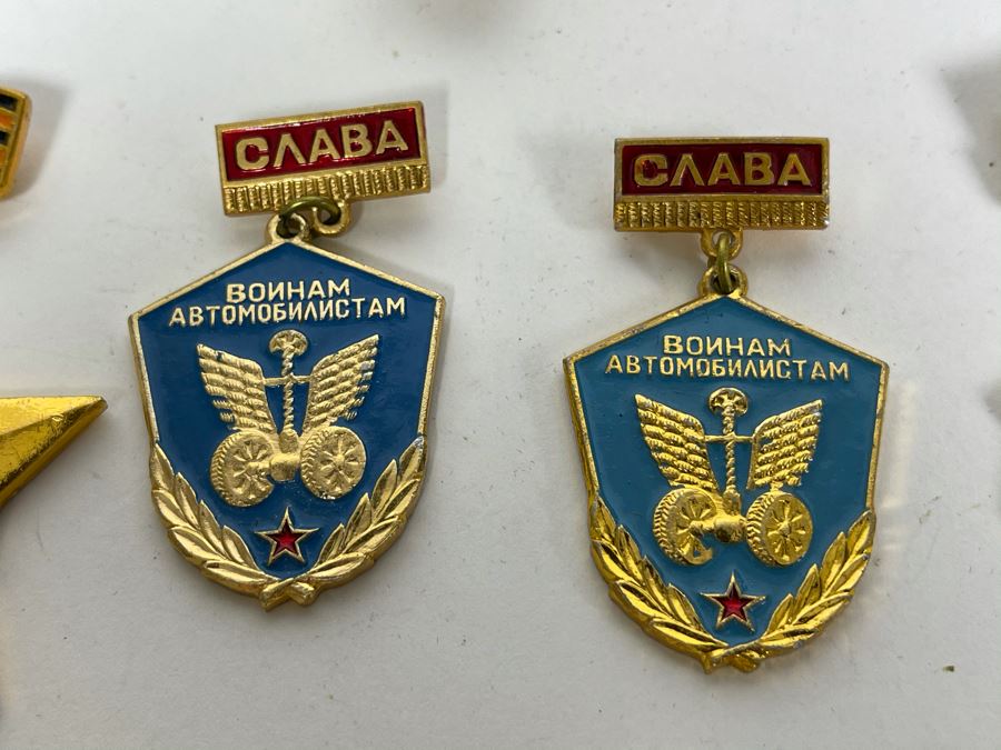 Collection Of Vintage Soviet Union USSR Pins And Military Medals [Photo 3]