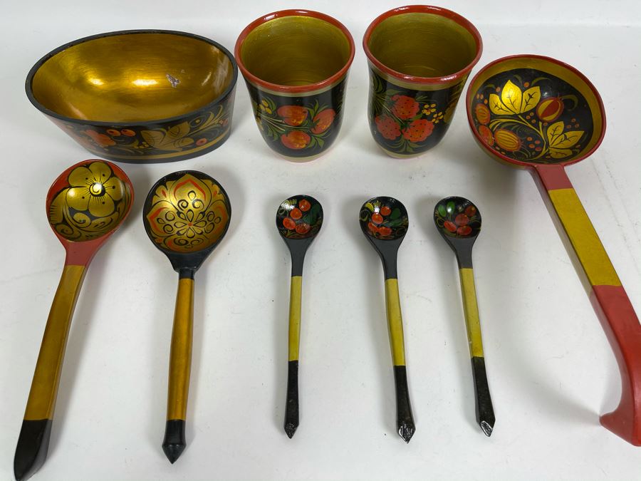 Collection Of Vintage Russian Hand Painted Khokhloma Wooden Spoons, Cups And Bowl [Photo 2]
