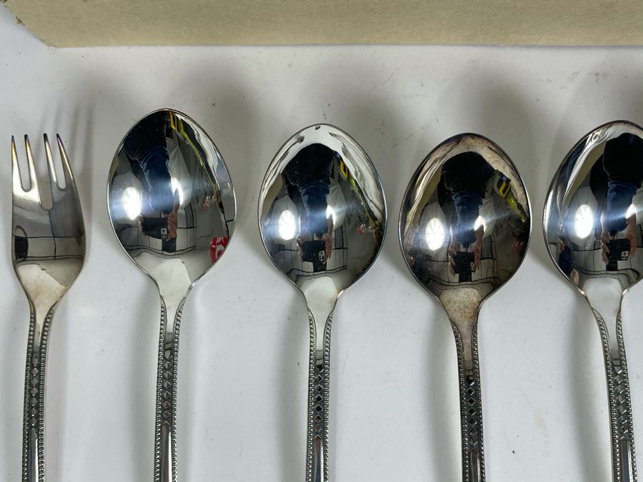 Vintage Russian Flatware: Six Spoons And Two Forks [Photo 4]