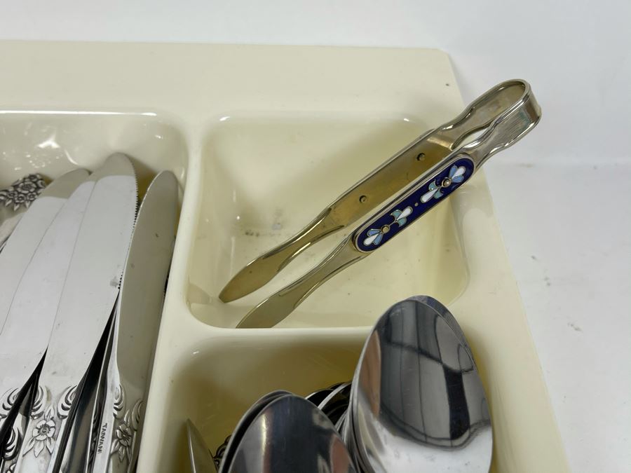 Rogers Stainless Steel Flatware Plus Various Serving Pieces [Photo 5]