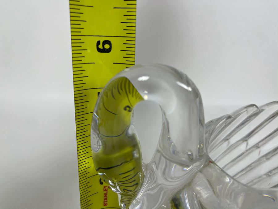 Gloria Vanderbilt Crystal Swan Vase 7W X 5.5H [Photo 12]