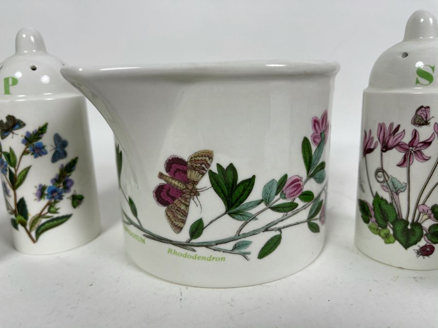 JUST ADDED - Susan Williams-Ellis Botanic Garden Portmeirion Salt And Pepper Shakers And Creamer [Photo 4]