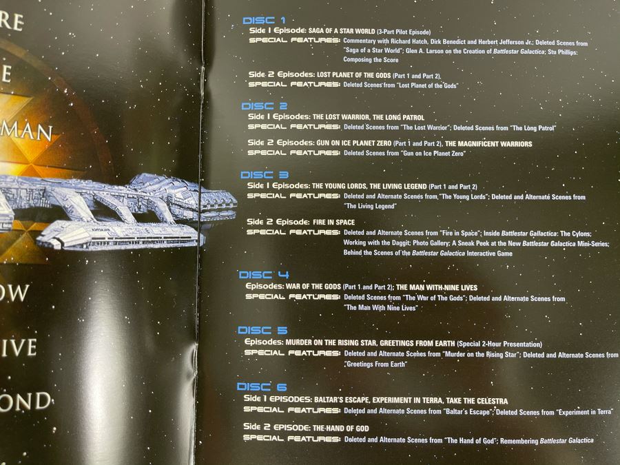 Battlestar Galactica The Complete Epic Series DVDs With Collector's Book [Photo 8]
