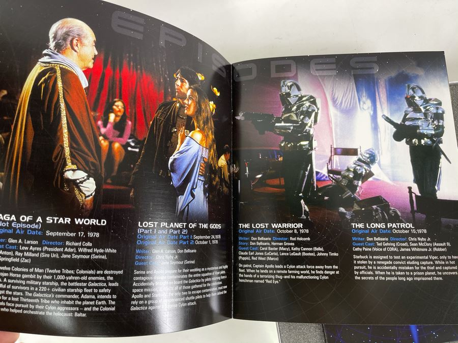 Battlestar Galactica The Complete Epic Series DVDs With Collector's Book [Photo 9]