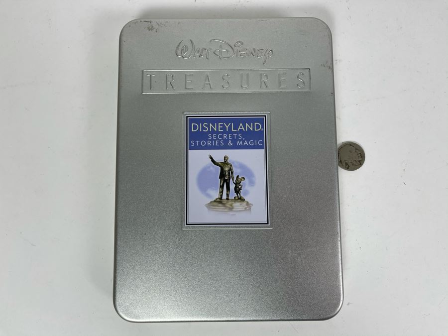 Limited Edition Walt Disney Treasures Disneyland Secrets, Stories & Magic Collector's DVDs Box [Photo 2]