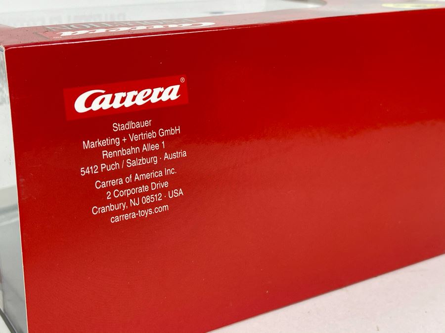 Carrera Evolution Ferrari 365 P2 No. 18 Slot Car [Photo 8]