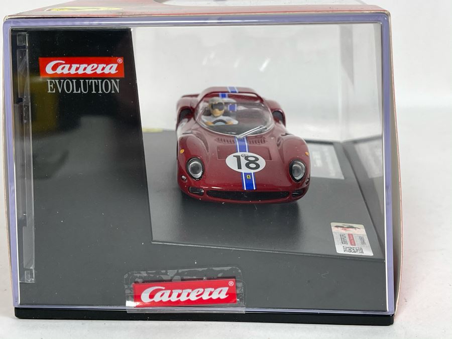 Carrera Evolution Ferrari 365 P2 No. 18 Slot Car [Photo 7]
