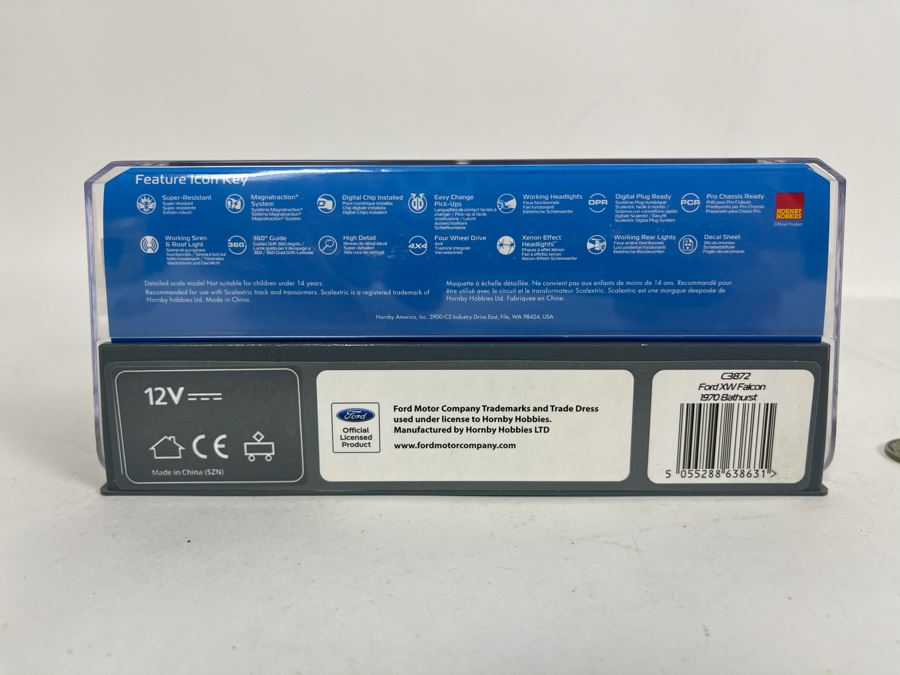 Scalextric Ford XW Falcon Allan Moffat No. 64 Slot Car [Photo 6]