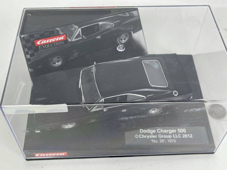 Carrera Dodge Charger 500 No. 30 1972 Slot Car [Photo 5]