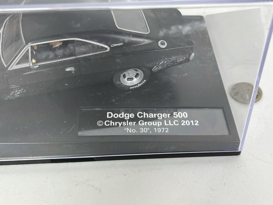 Carrera Dodge Charger 500 No. 30 1972 Slot Car [Photo 4]