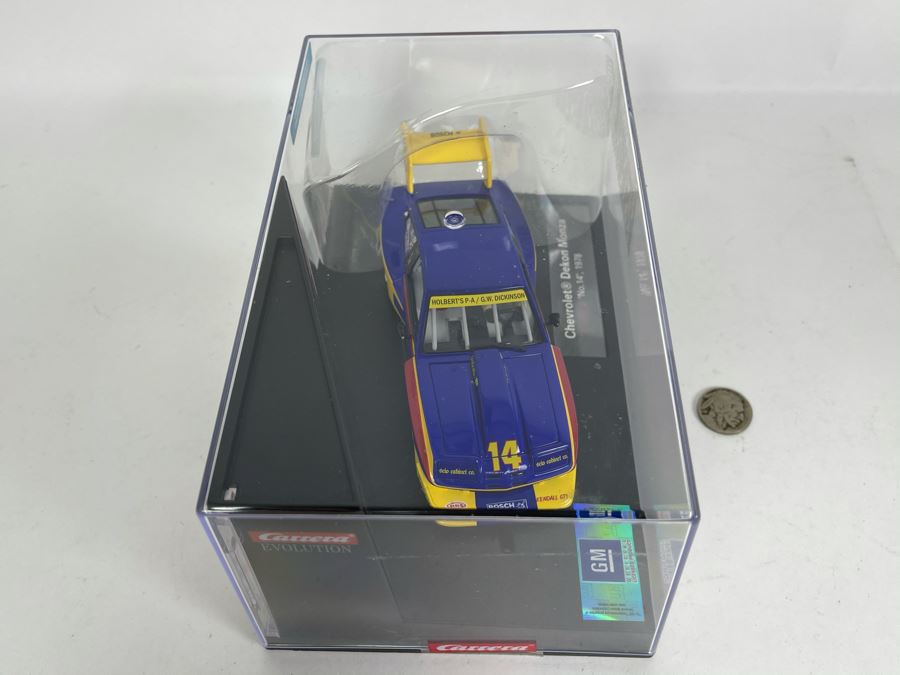 Carrera Chevrolet Dekon Monza No. 14, 1978 Slot Car [Photo 9]