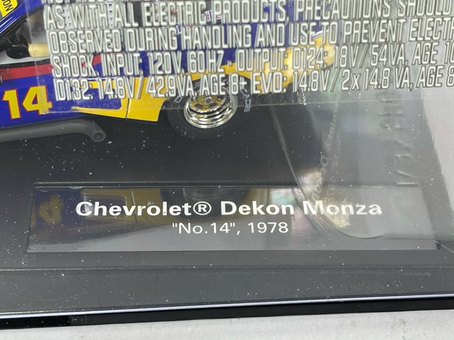 Carrera Chevrolet Dekon Monza No. 14, 1978 Slot Car [Photo 4]